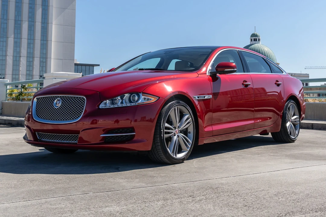 2015 Jaguar X351 XJR - Image 3 of 31