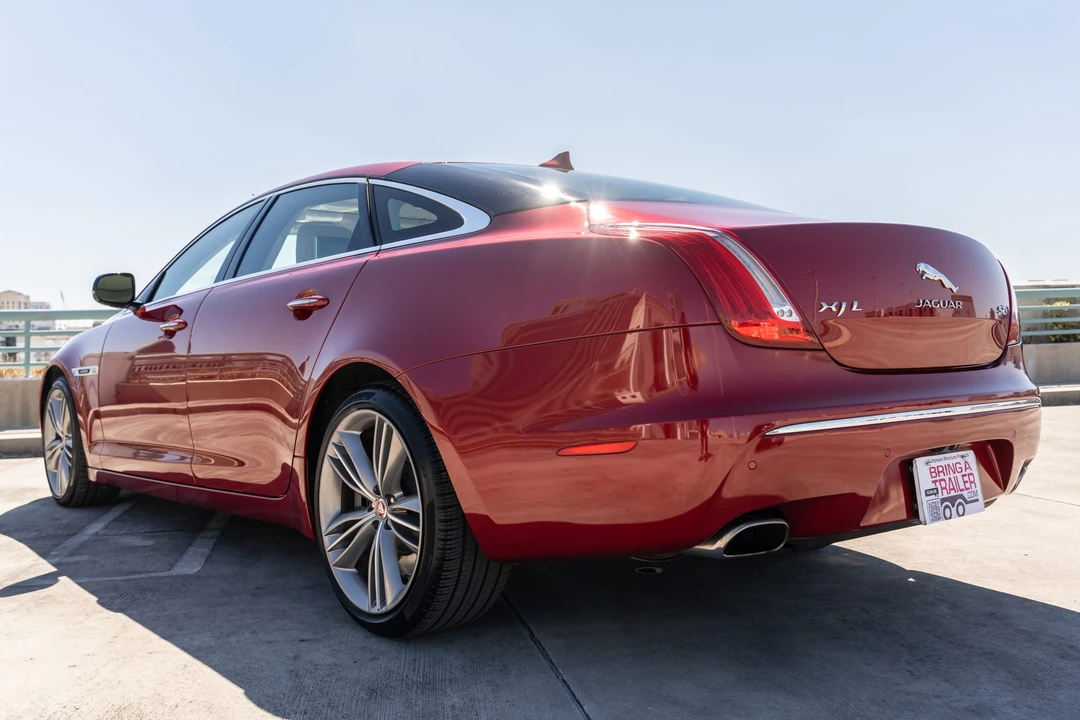 2015 Jaguar X351 XJR - Image 20 of 31