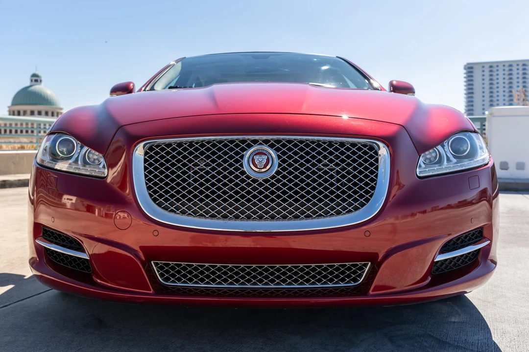 2015 Jaguar X351 XJR - Image 13 of 31