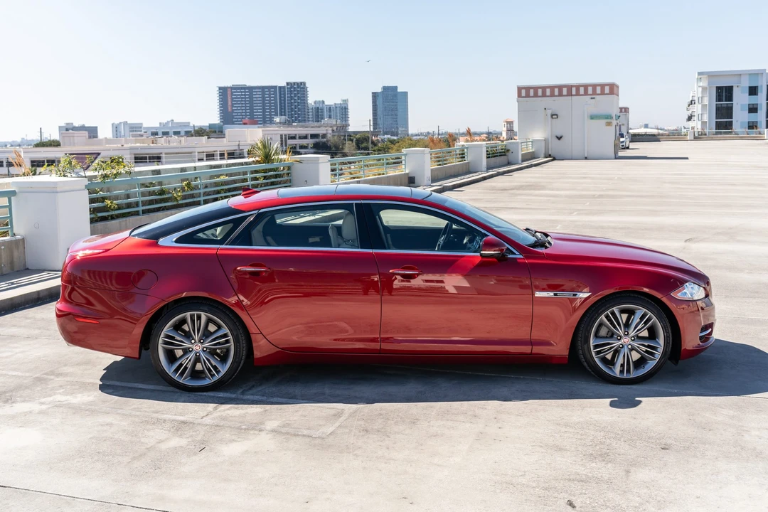 2015 Jaguar X351 XJR - Image 8 of 31