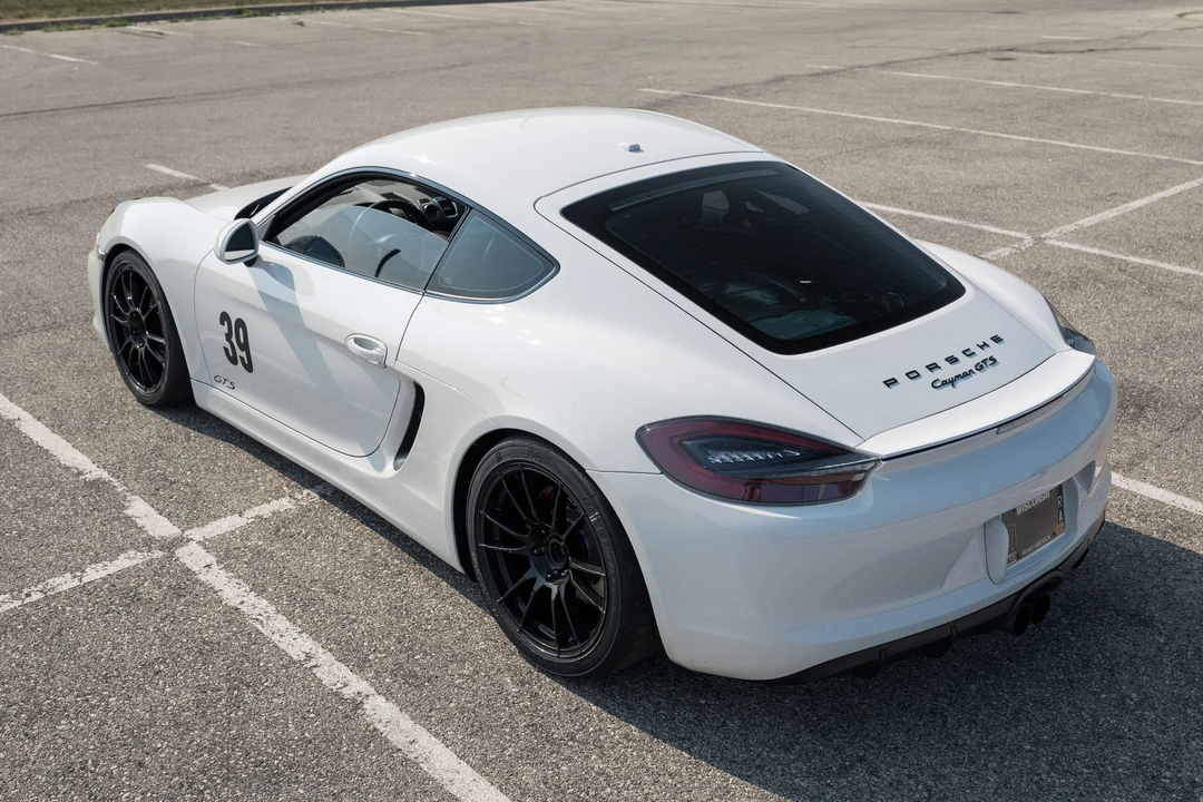 2015 Porsche 981 Cayman GTS - Image 21 of 31
