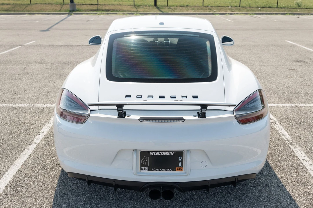 2015 Porsche 981 Cayman GTS - Image 19 of 31