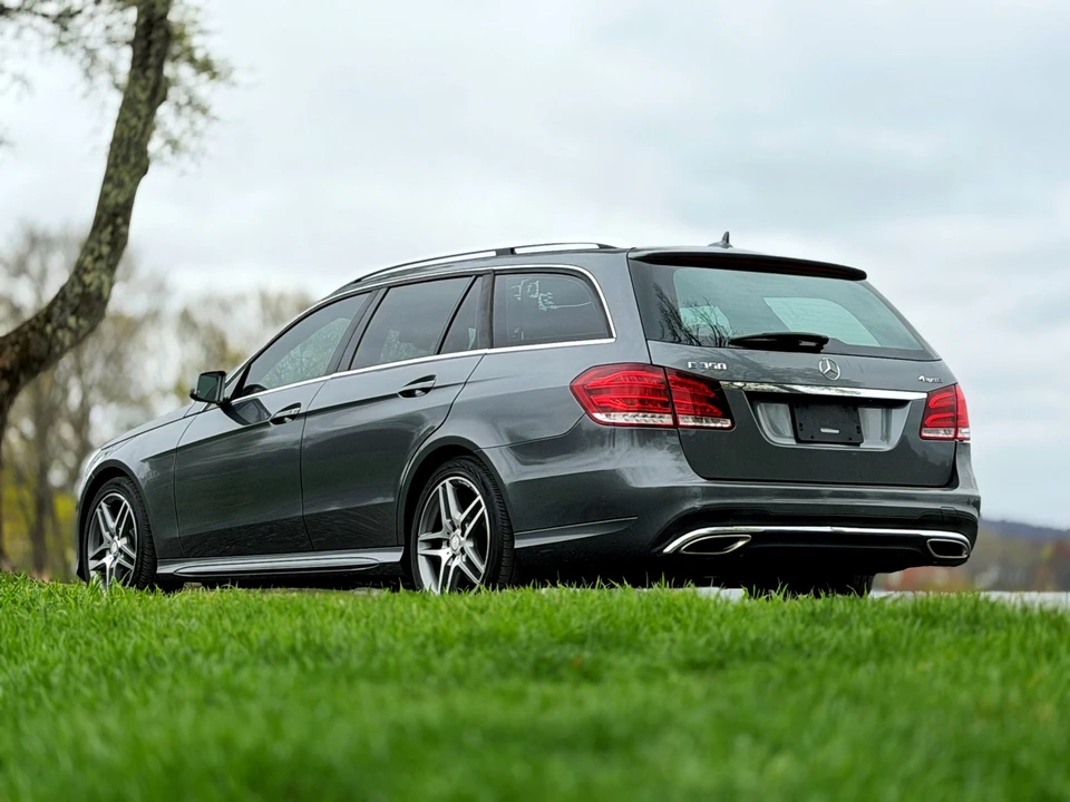 2016 Mercedes-Benz W212 E-Class - Image 18 of 31