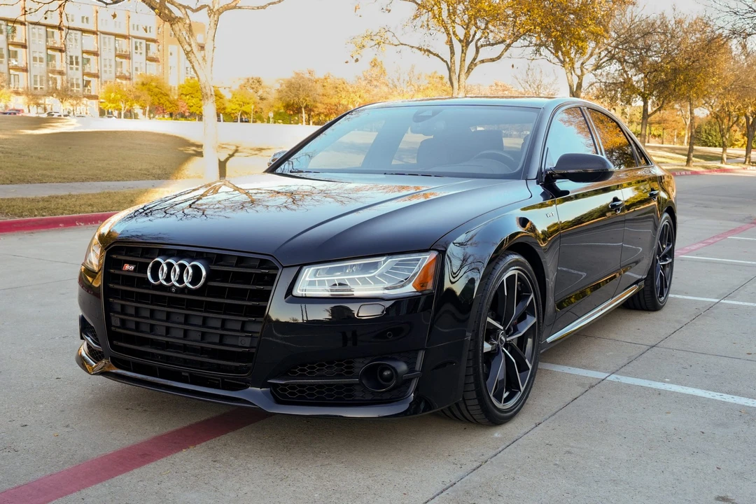 2017 Audi D4 S8 - Image 2 of 31