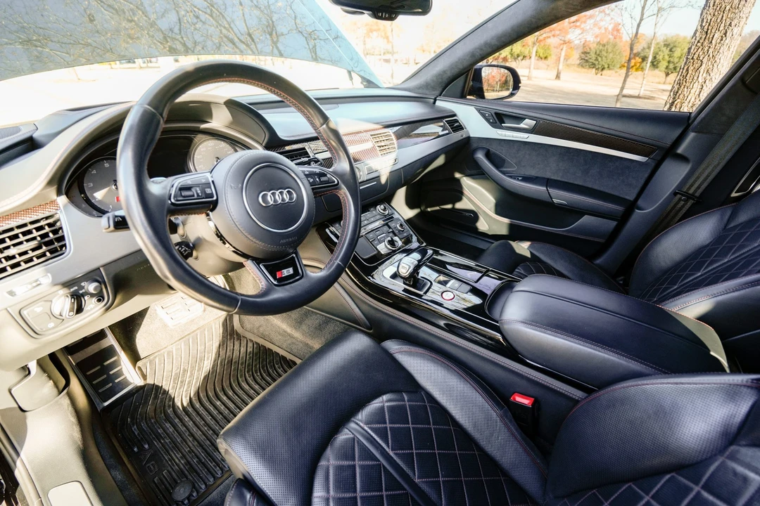 2017 Audi D4 S8 - Image 31 of 31