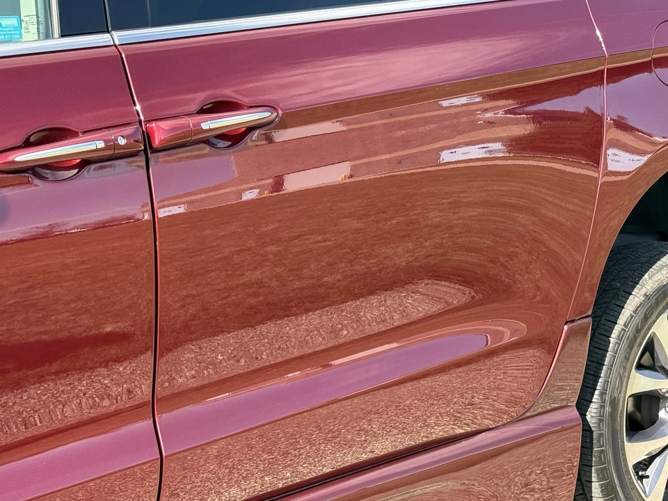 2017 Chrysler - Image 24 of 31