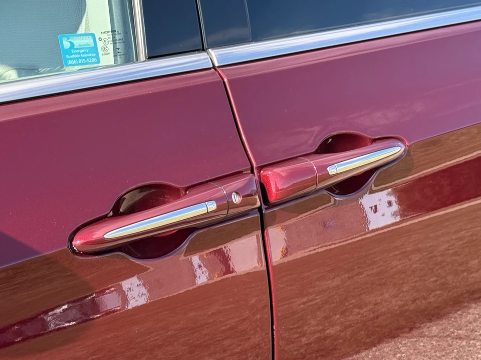 2017 Chrysler - Image 25 of 31