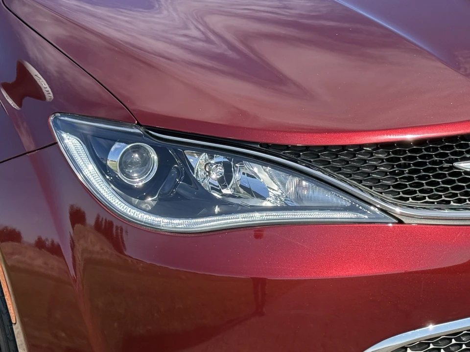 2017 Chrysler - Image 30 of 31