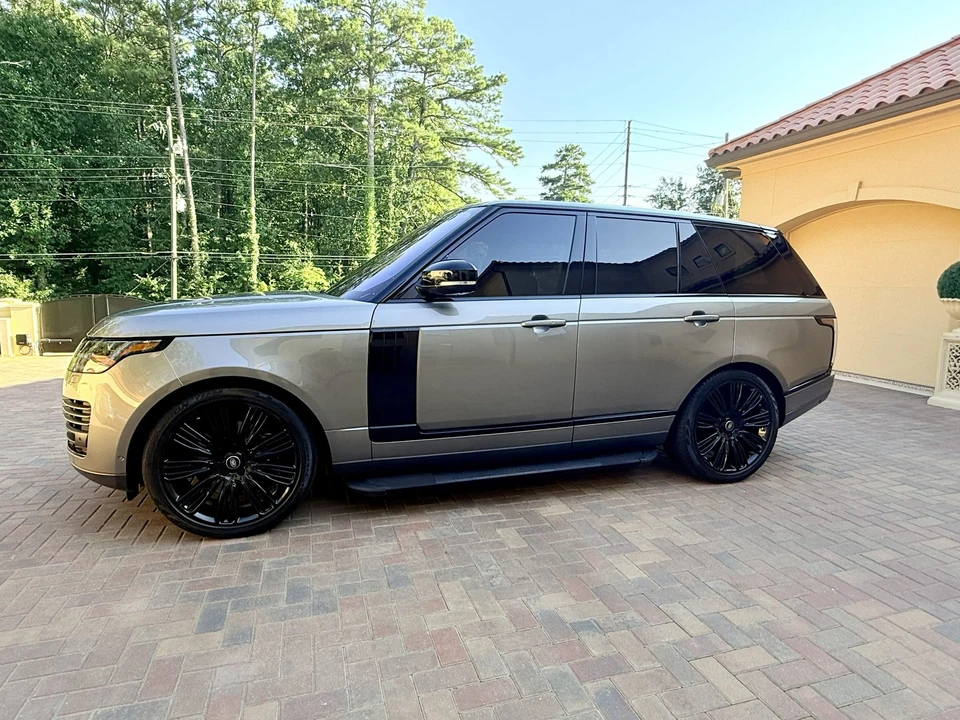 2020 Land Rover Range Rover L405 - Image 2 of 31