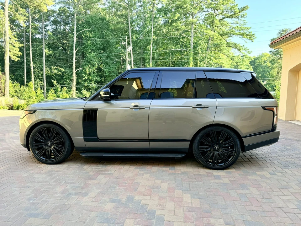 2020 Land Rover Range Rover L405 - Image 26 of 31