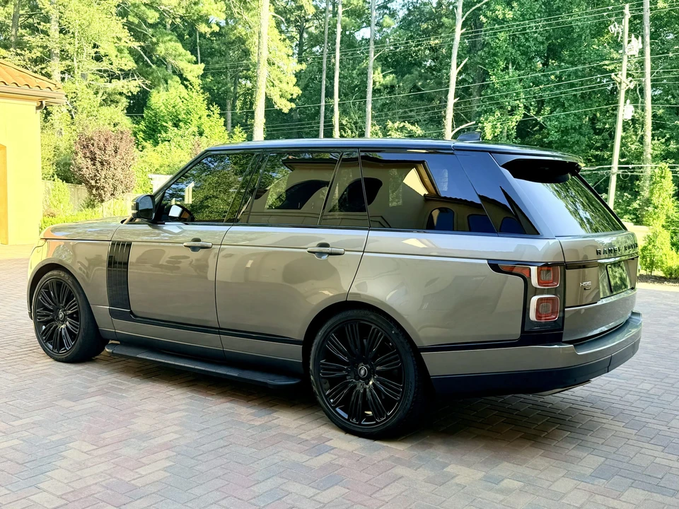 2020 Land Rover Range Rover L405 - Image 25 of 31