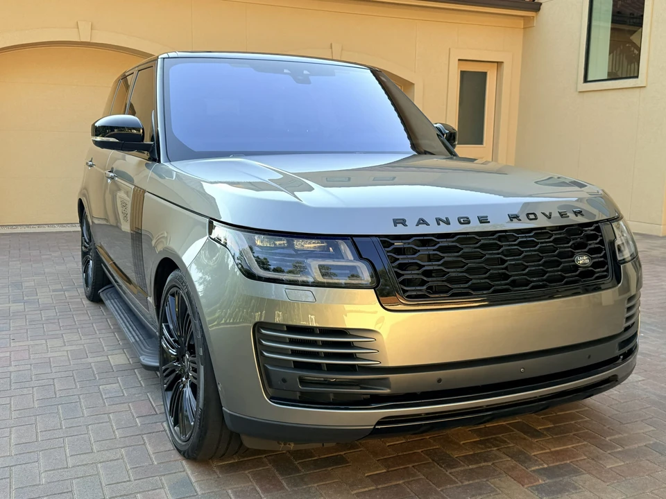 2020 Land Rover Range Rover L405 - Image 10 of 31