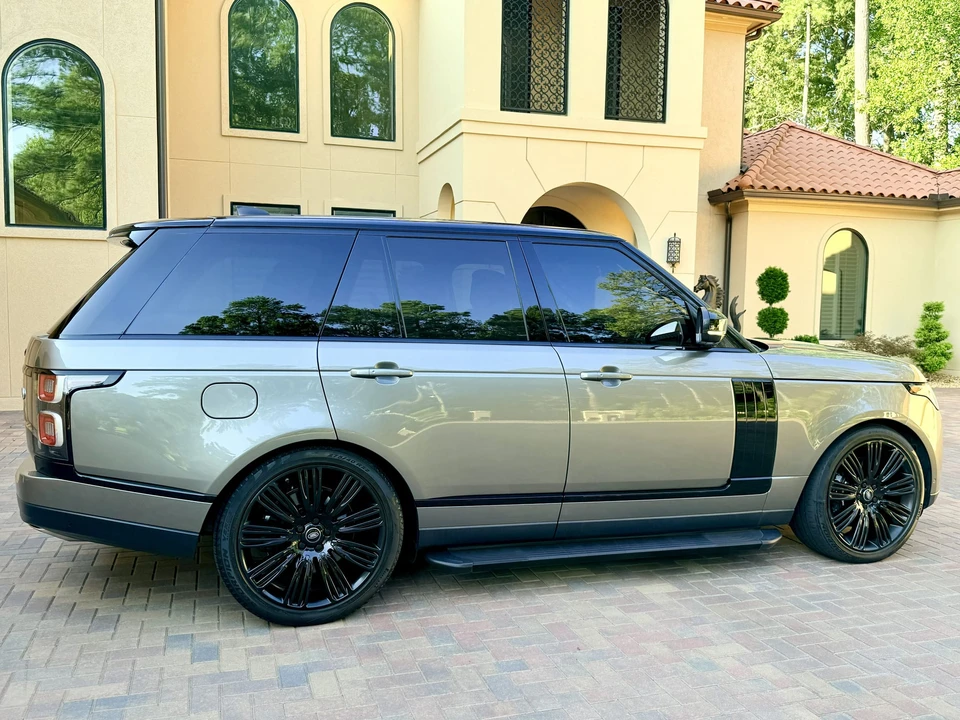 2020 Land Rover Range Rover L405 - Image 18 of 31