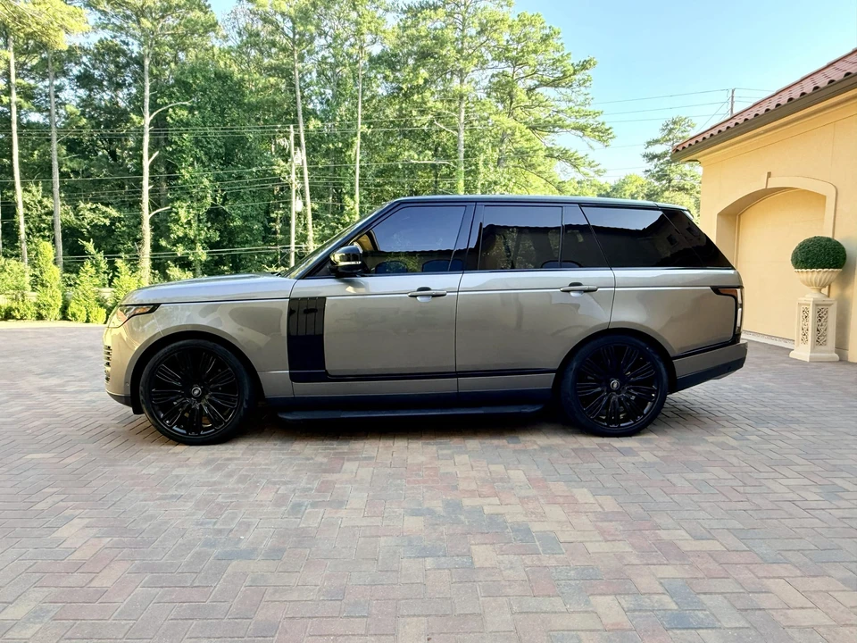 2020 Land Rover Range Rover L405 - Image 27 of 31