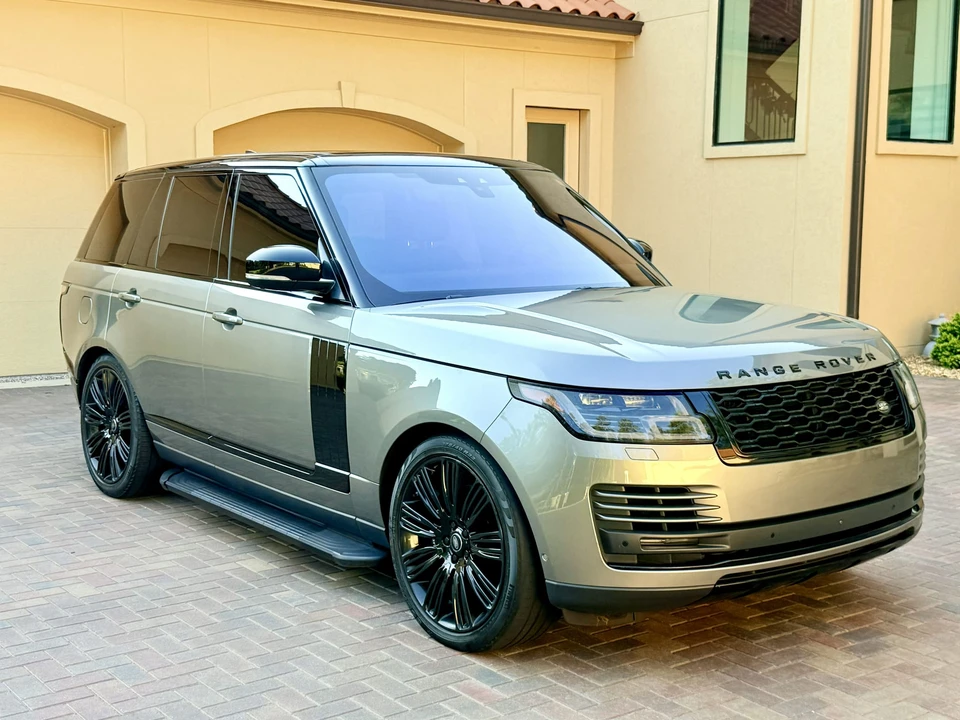 2020 Land Rover Range Rover L405 - Image 13 of 31