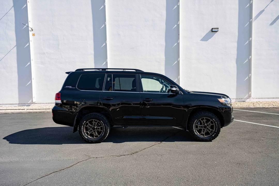 2020 Toyota J200 Land Cruiser - Image 16 of 31