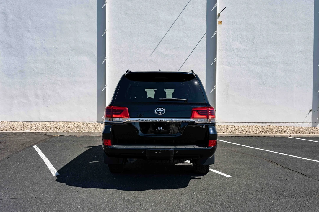 2020 Toyota J200 Land Cruiser - Image 11 of 31