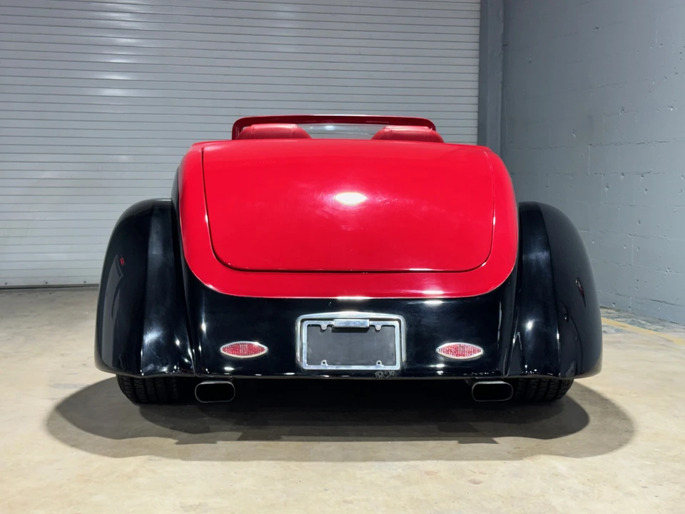 Ford Hot Rod - Image 9 of 31