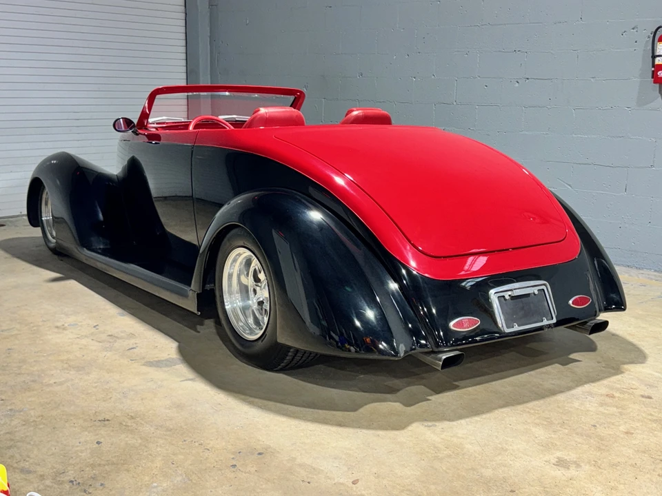 Ford Hot Rod - Image 14 of 31