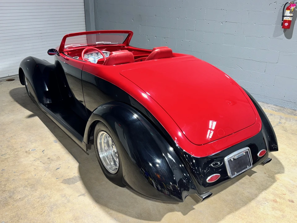 Ford Hot Rod - Image 12 of 31