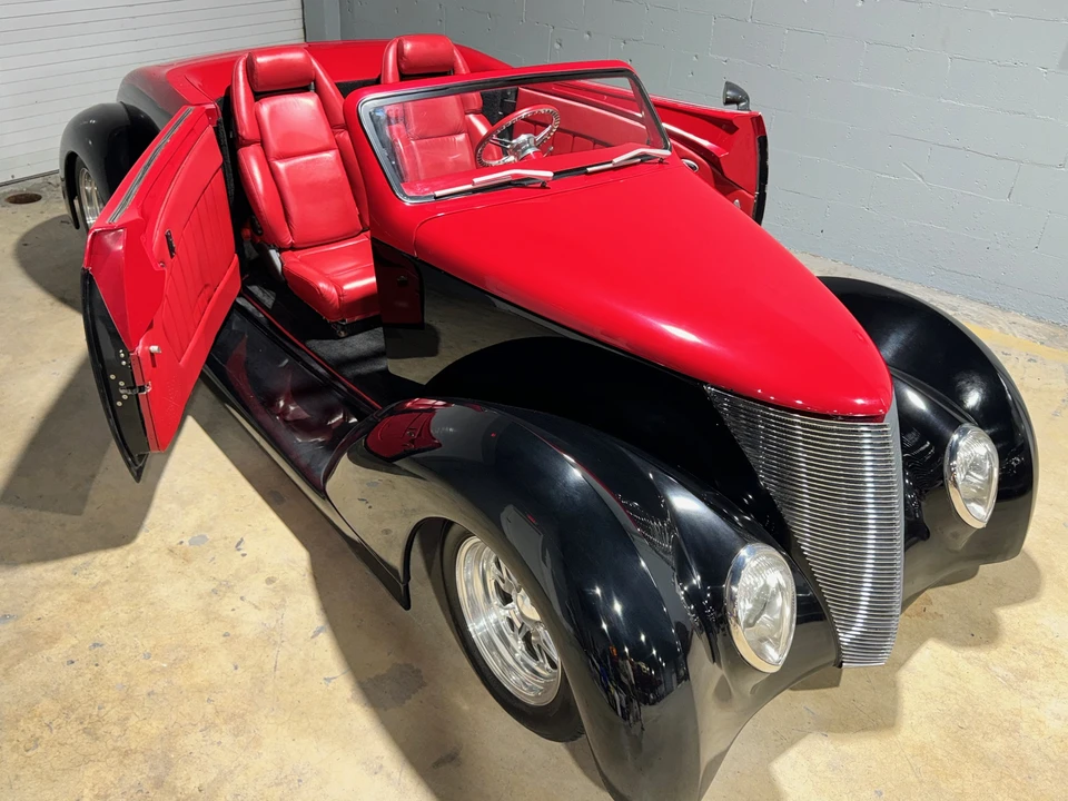 Ford Hot Rod - Image 22 of 31