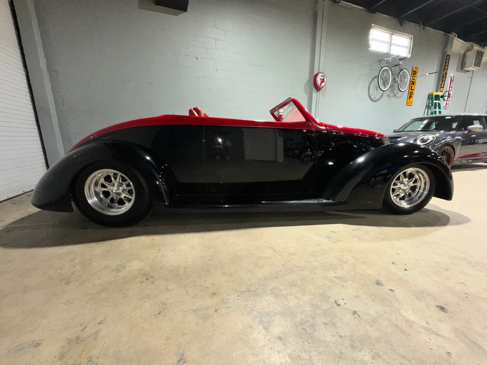 Ford Hot Rod - Image 4 of 31