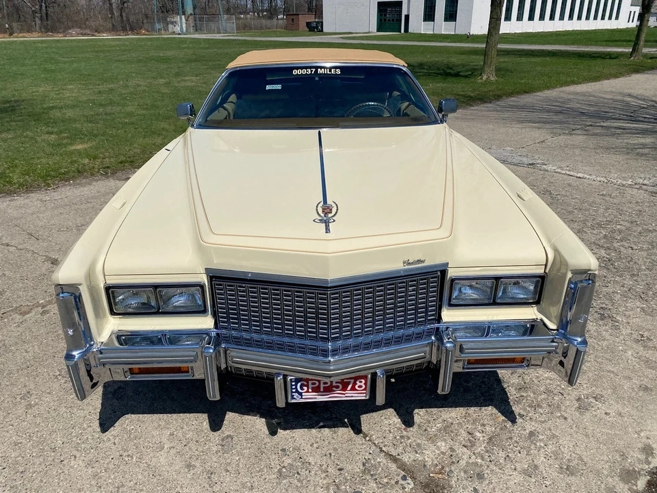 1976 Cadillac Eldorado 9th Gen - Image 12 of 31