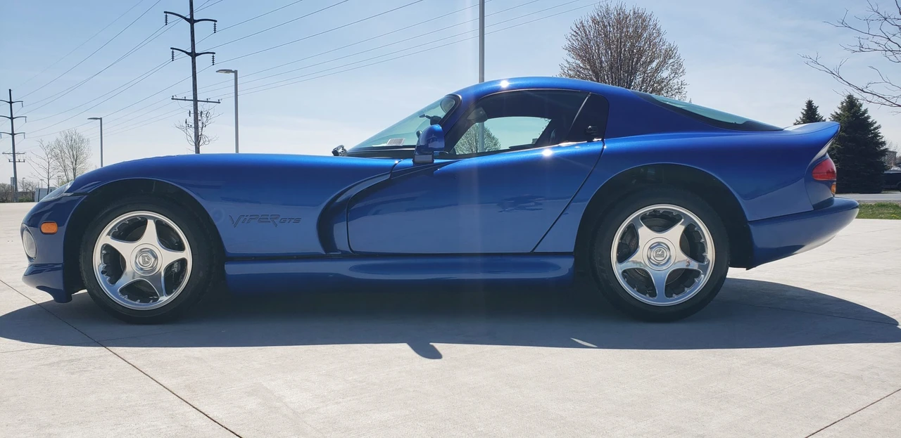1996 Dodge Viper GTS 2nd Gen - Image 2 of 31