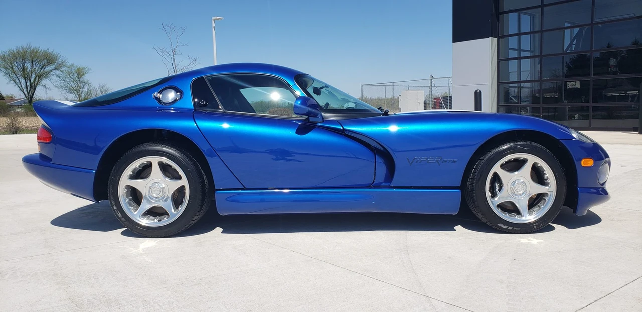 1996 Dodge Viper GTS 2nd Gen - Image 11 of 31