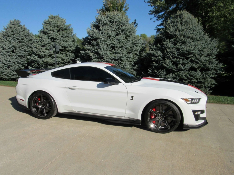 2022 Ford S550 Shelby Mustang GT500 - Image 9 of 31