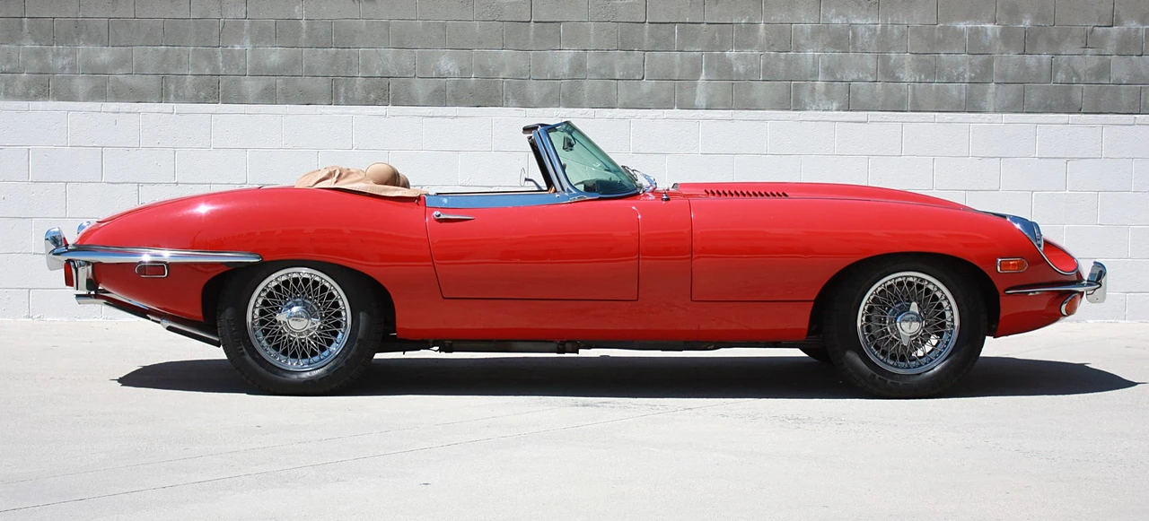 1969 Jaguar E-Type Series 2 - Image 16 of 31