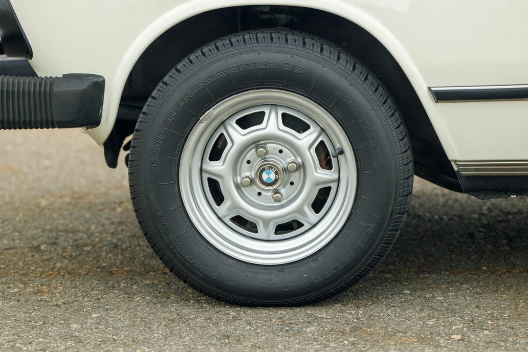 1974 BMW 2002tii - Image 30 of 31