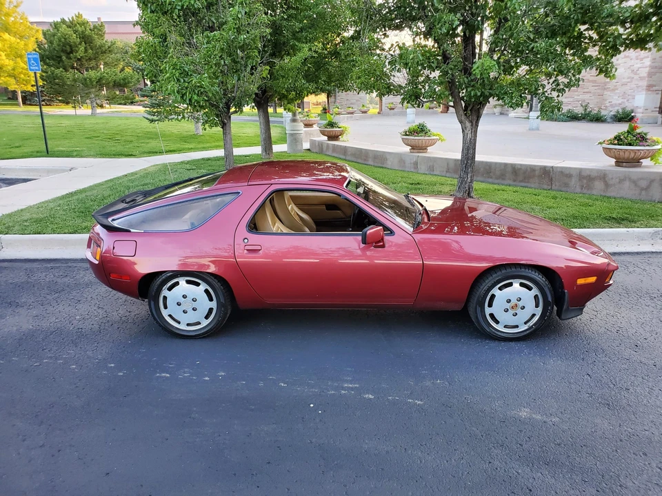 1981 Porsche 928 - Image 11 of 31