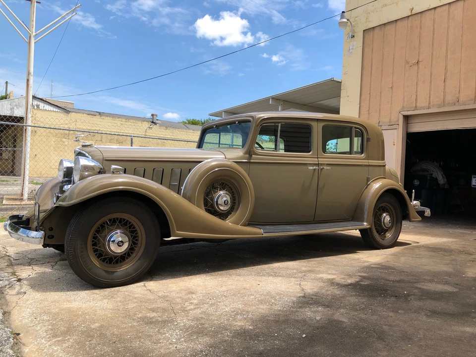 1933 Buick Super - Image 4 of 31