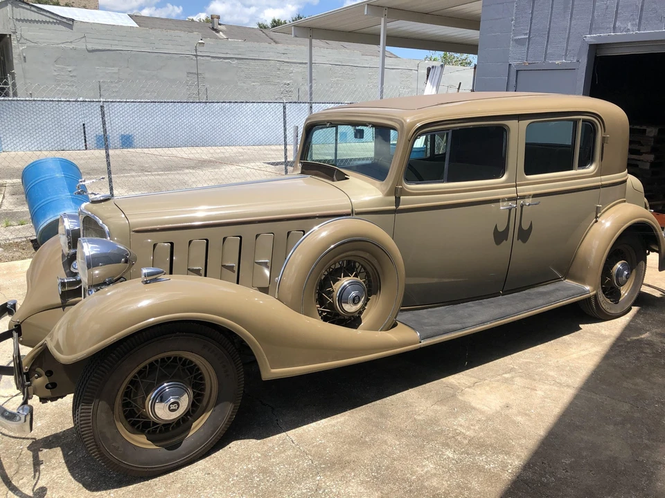 1933 Buick Super - Image 14 of 31