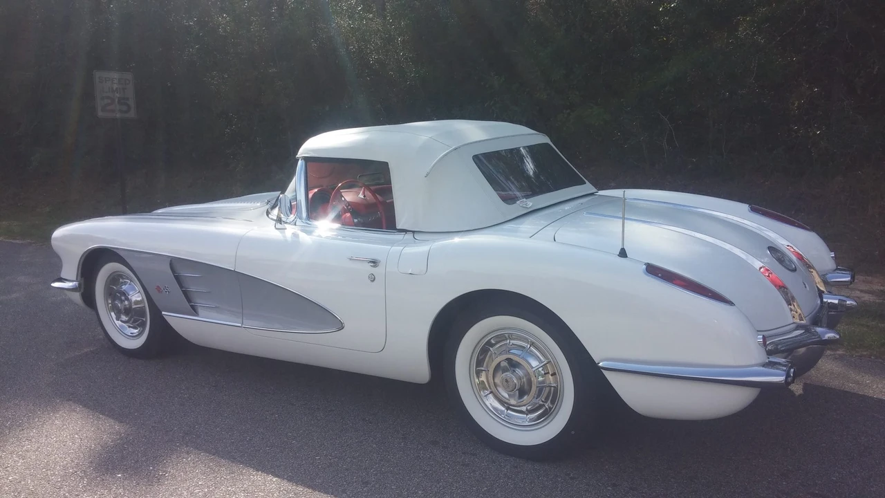 1958 Chevrolet Corvette C1 - Image 17 of 31