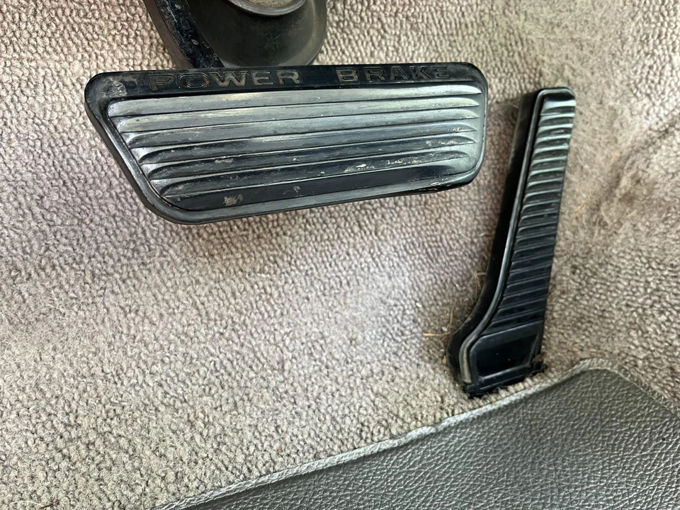 1960 Cadillac Series 62 5th Gen - Image 28 of 31