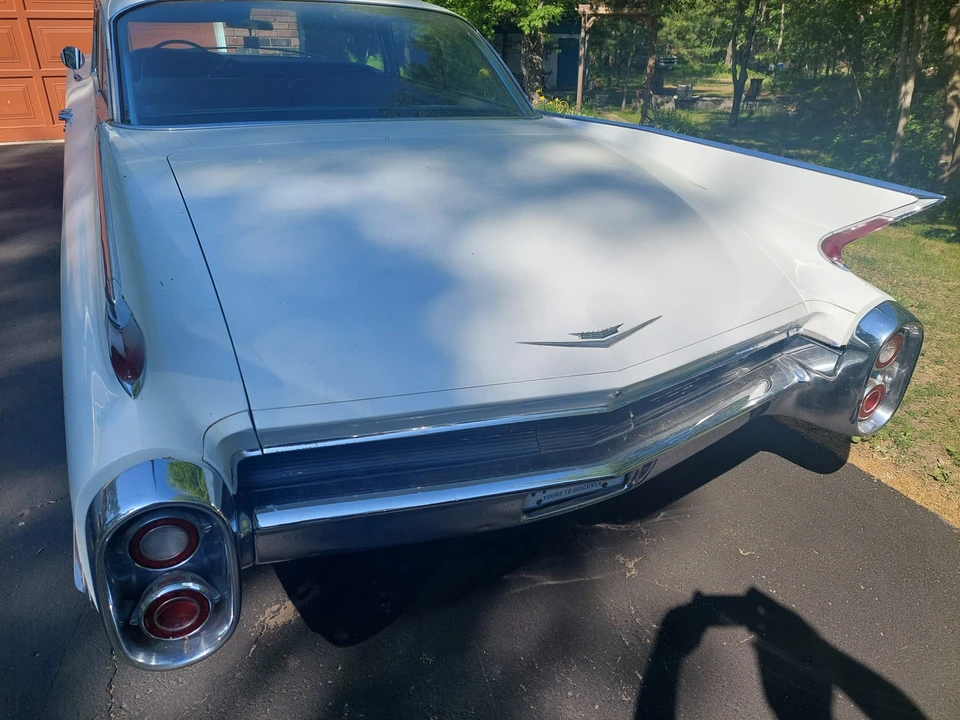 1960 Cadillac Series 62 5th Gen - Image 16 of 31