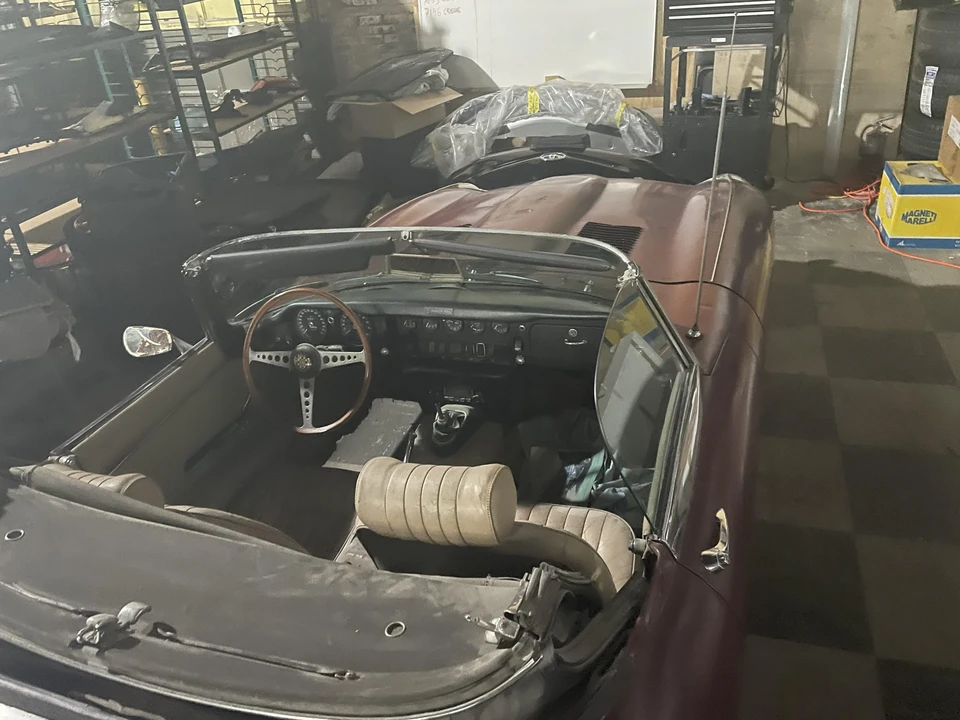 1969 Jaguar E-Type Series 2 - Image 25 of 31