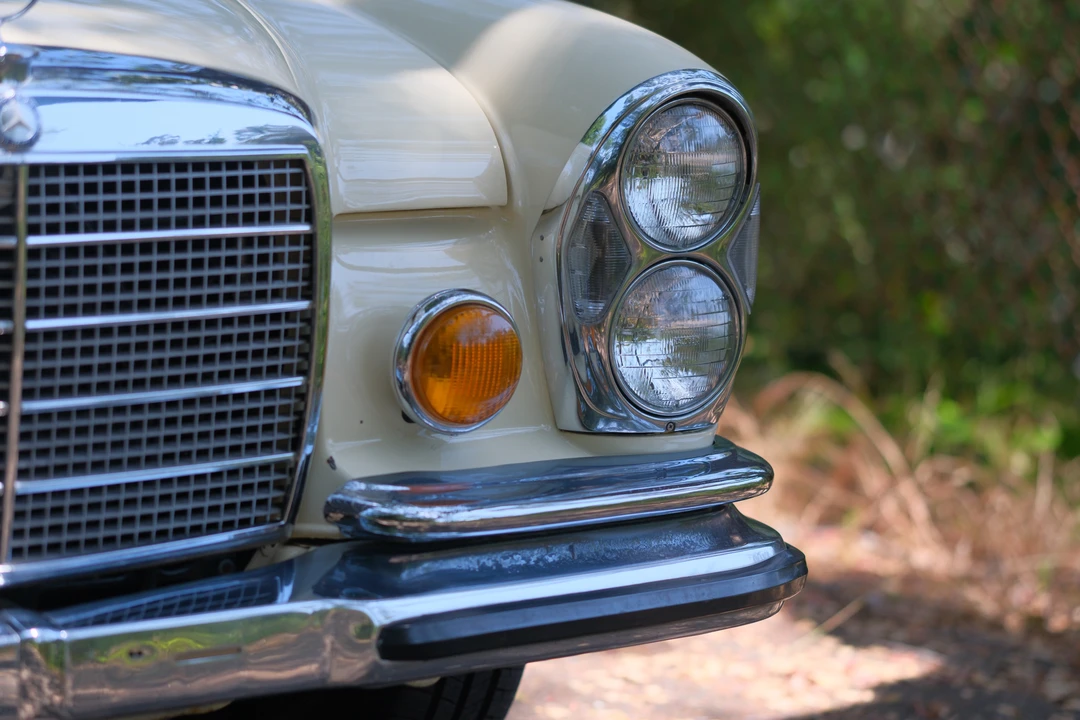 1971 Mercedes-Benz W111 280SE 3.5 Coupe - Image 28 of 31