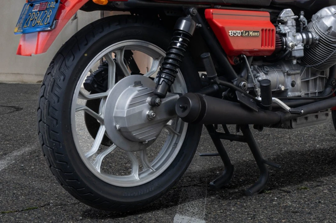 1978 Moto Guzzi Le Mans - Image 6 of 8