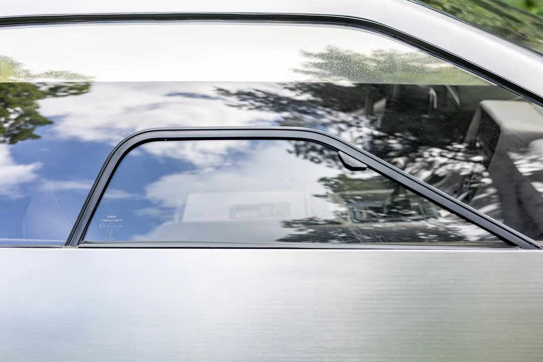 1981 DeLorean DMC-12 - Image 26 of 31