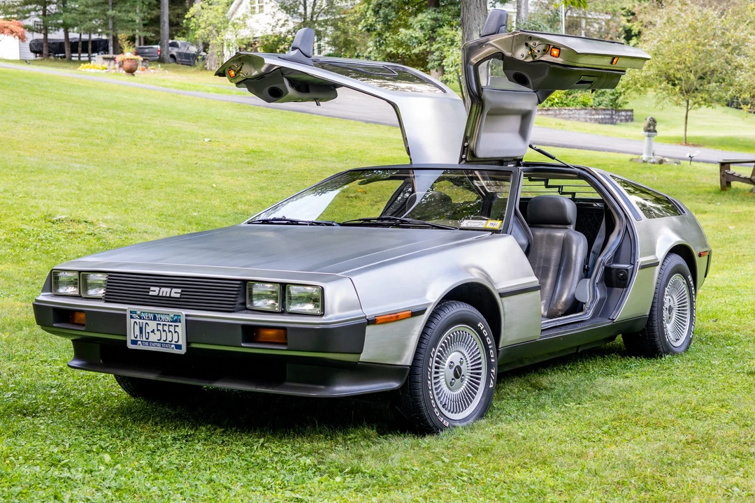 1981 DeLorean DMC-12 - Image 17 of 31