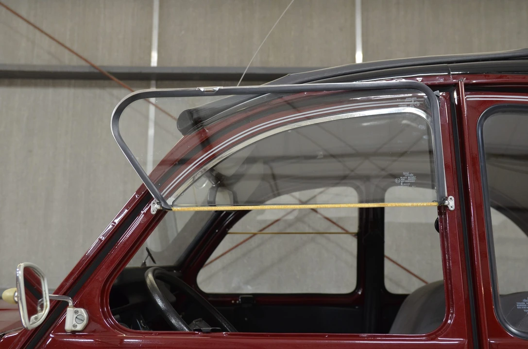 1983 Citroen 2CV - Image 25 of 31