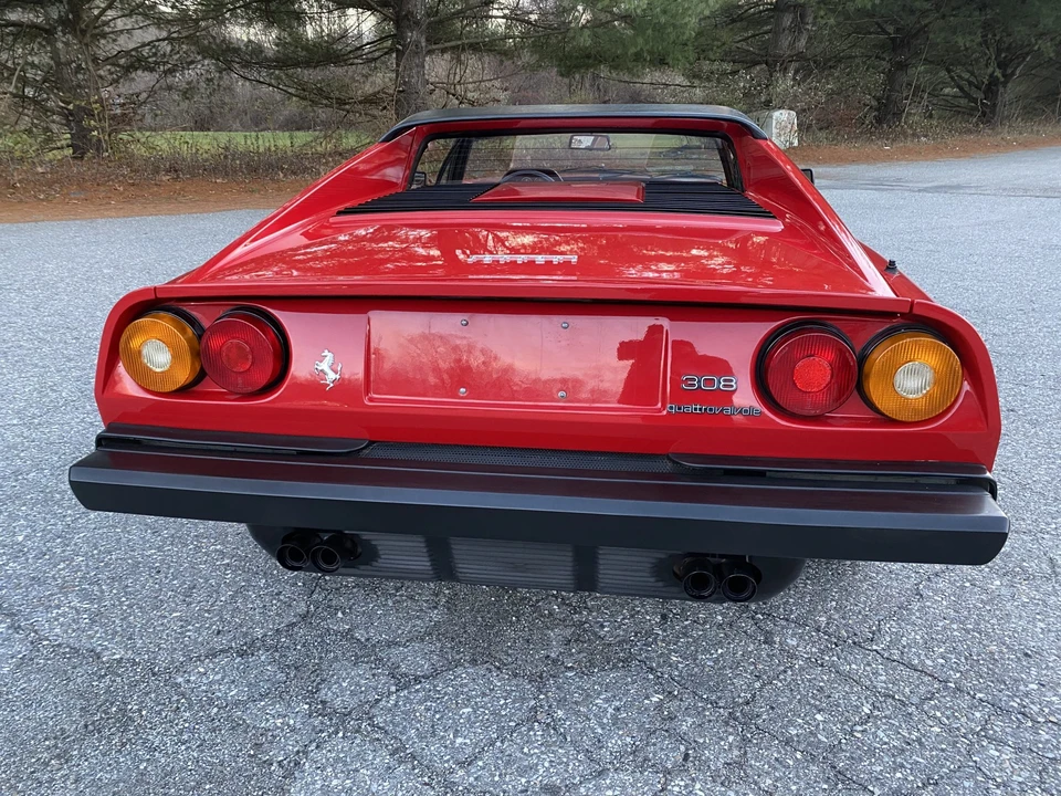 1985 Ferrari 308 GTS QV - Image 25 of 31