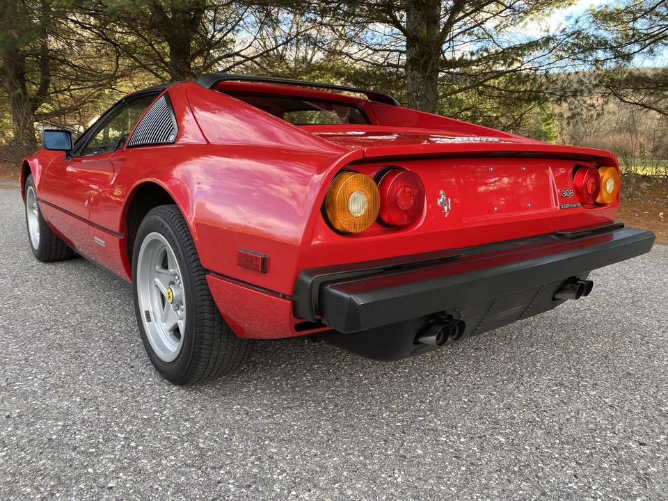 1985 Ferrari 308 GTS QV - Image 14 of 31