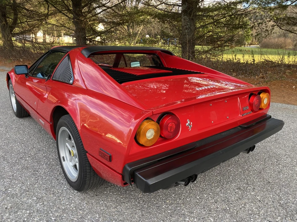 1985 Ferrari 308 GTS QV - Image 20 of 31