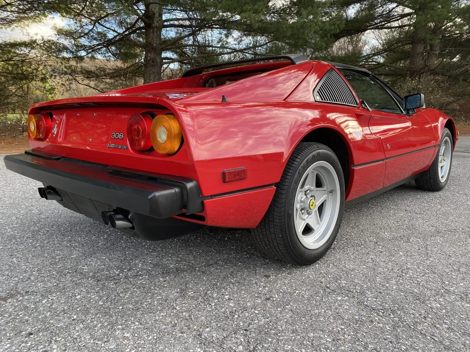 1985 Ferrari 308 GTS QV - Image 30 of 31