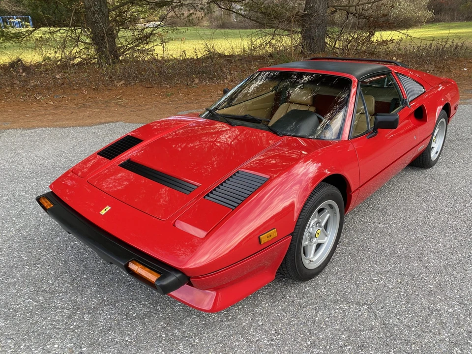 1985 Ferrari 308 GTS QV - Image 4 of 31