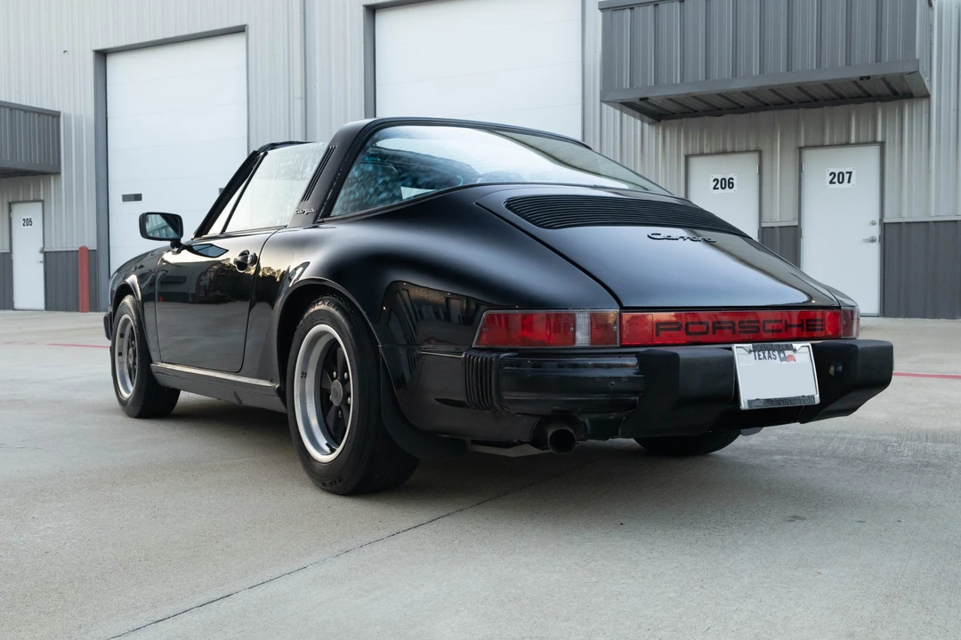 1985 Porsche 911 Carrera 3.2 - Image 21 of 31